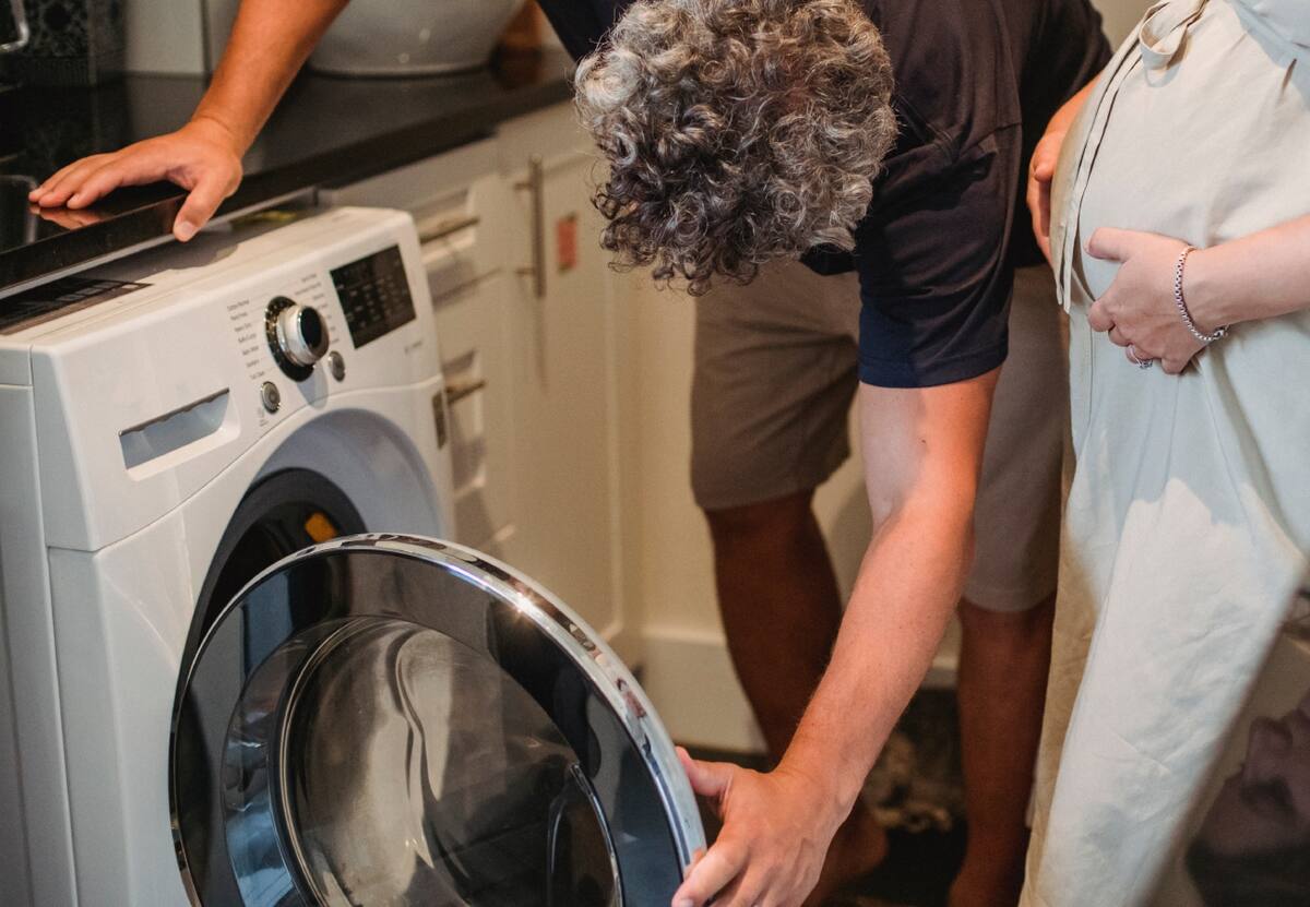 La ropa encogida puede ser recuperada con este sencillo truco casero | Foto: Befunky