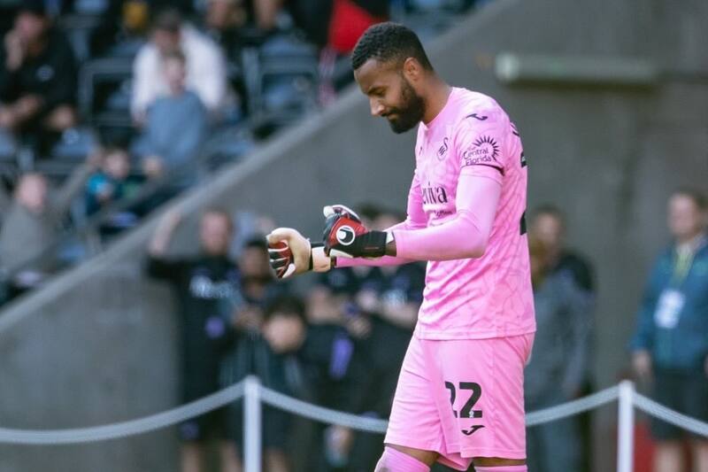 Lawrence Vigouroux podría tener un papel protagónico en duelo clave para el futuro de Wayne Rooney en su equipo.