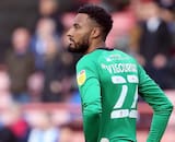 VIDEO | La última es notable: tremendas atajadas de Lawrence Vigouroux en derrota del Swansea