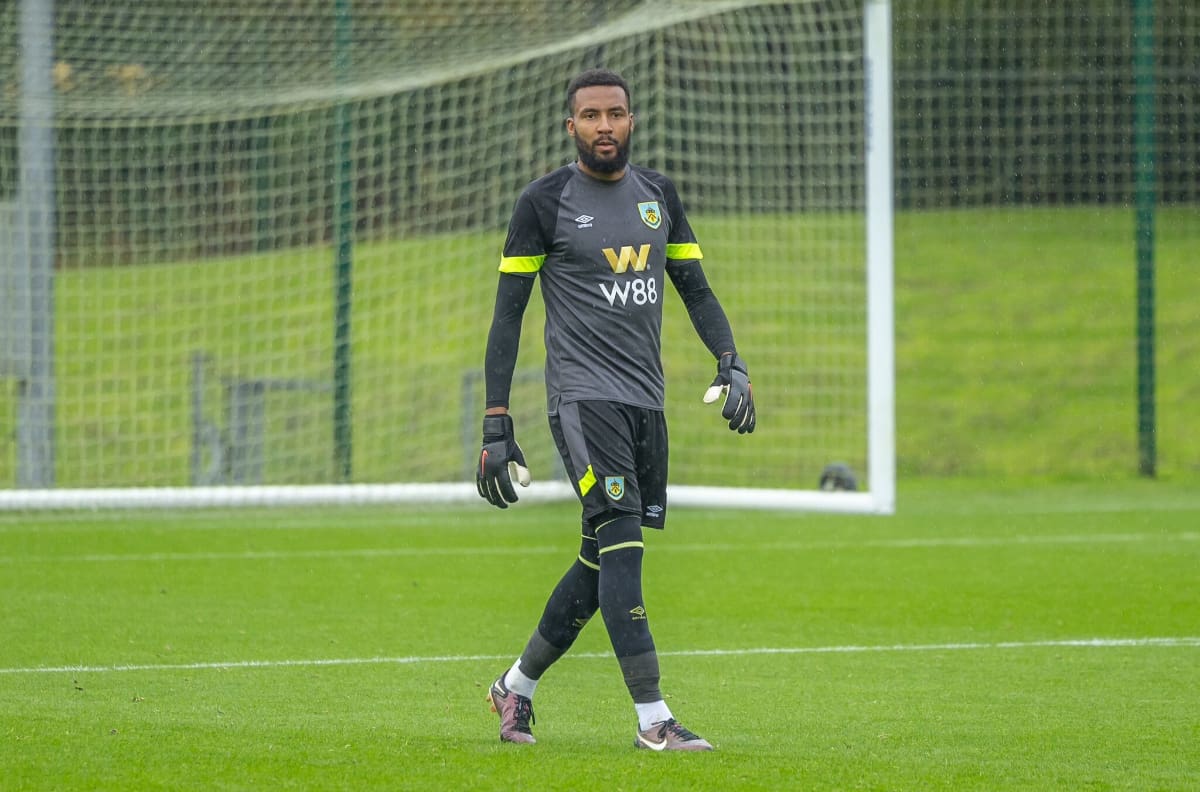 El movimiento del mercado en la Premier League que le da una nueva chance a Vigouroux en Inglaterra