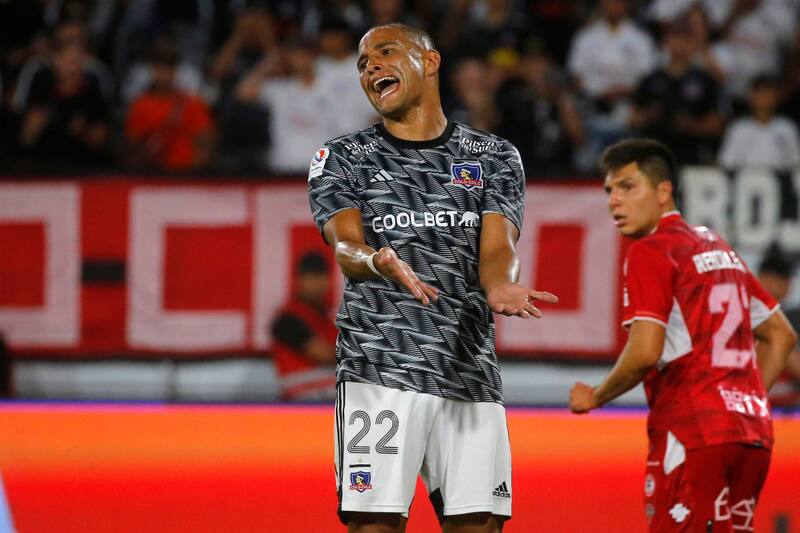 Leandro Benegas fue el centrodelantero titular de Colo Colo en el inicio del Campeonato Nacional 2023.