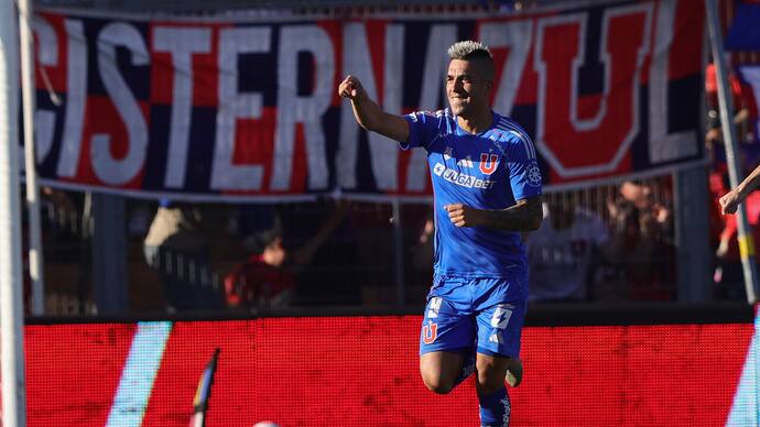 Leandro Fernández vuelve a enamorar en la U: triunfazo ante Limache y se meten en pelea por Libertadores