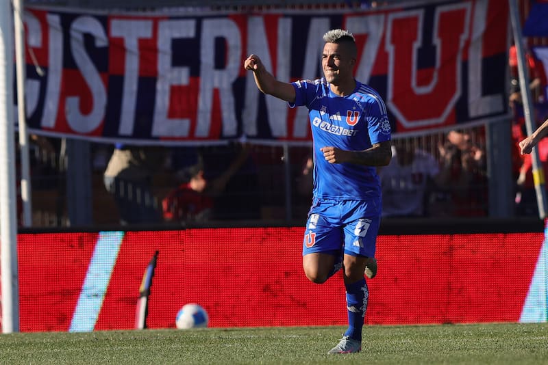 Figura en Universidad de Chile con dos golazos. Foto: Agencia Aton