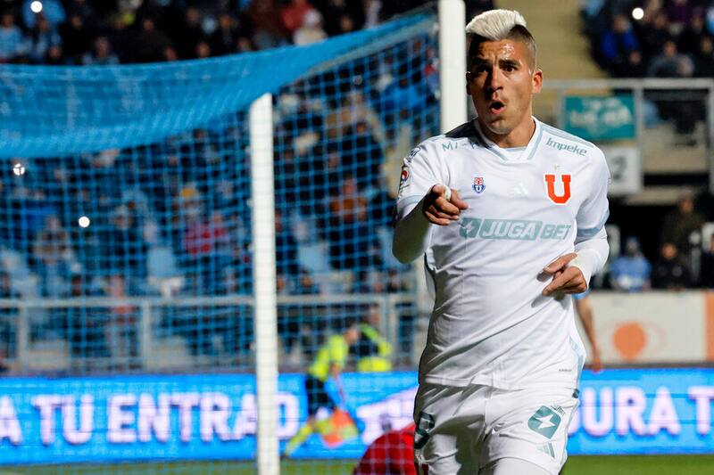 El delantero de la U le envió un claro mensaje a sus críticos. Foto: Aton.