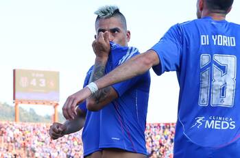 Leandro Fernández se reencuentra en la U y le manda dura crítica a la ANFP: “Está muy mal”