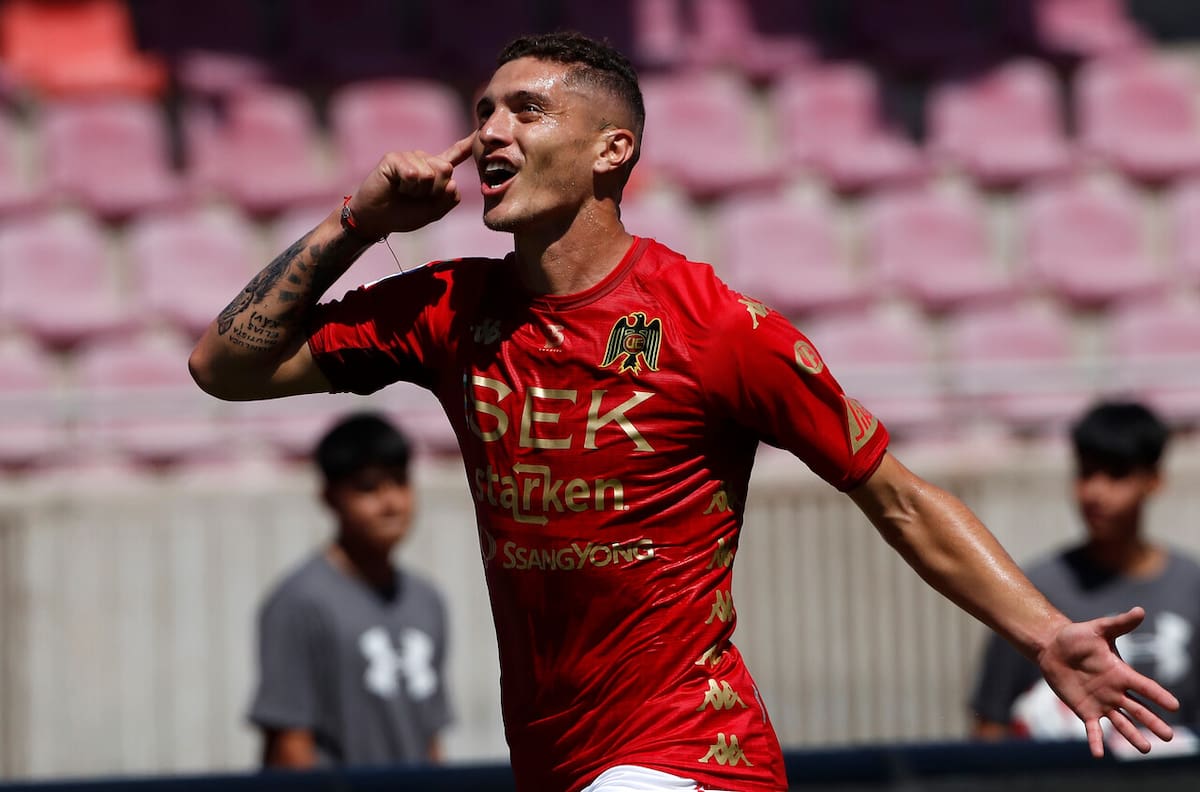 Rangers quiere dar el golpe en Primera B con delantero que fue goleador en Chile y que ahora juega en Europa