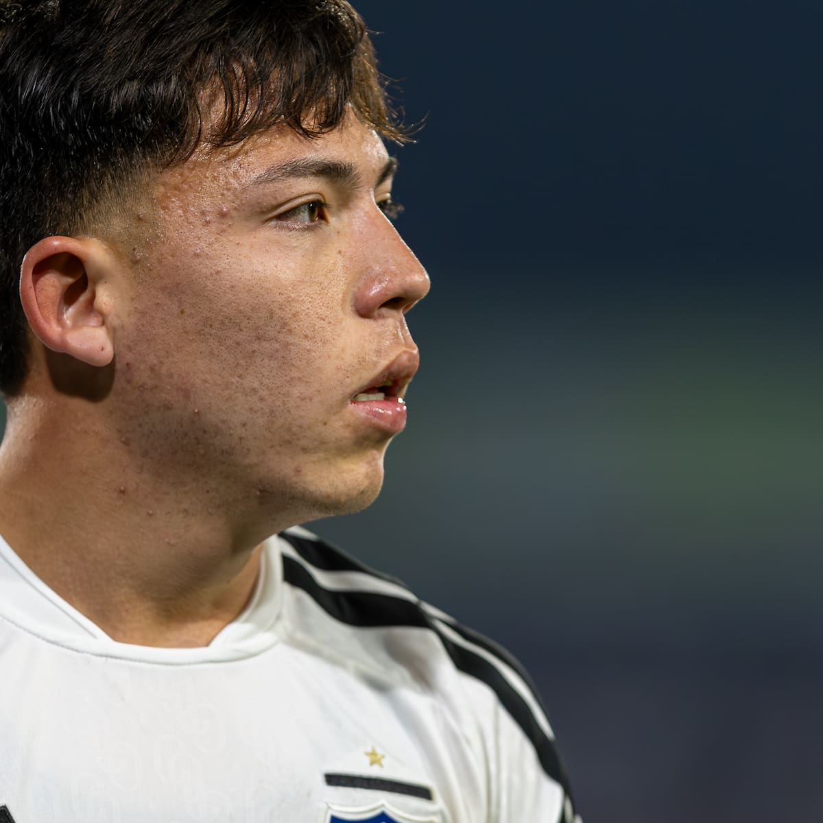 Pese a los contratiempos: la renovación de Leandro Hernández en Colo-Colo sigue en pie