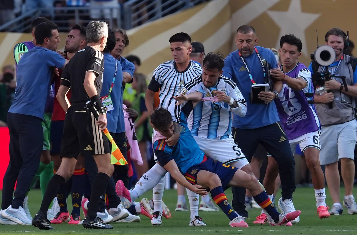 Leandro Paredes rompió el silencio luego de su polémica final en el Mundial 2026: “Lleno de orgullo”