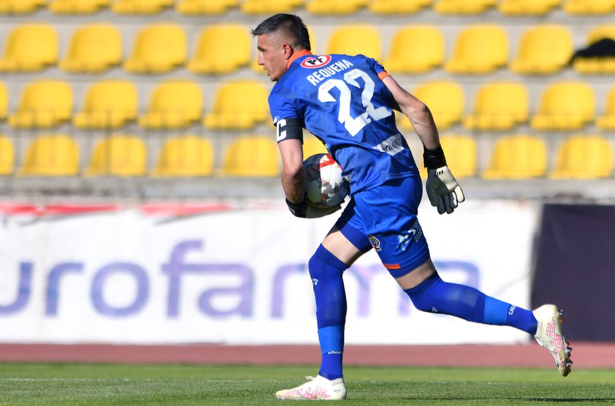 Miguel Ramírez tiene a su arquero titular: Leandro Requena es nuevo refuerzo de Deportes Iquique