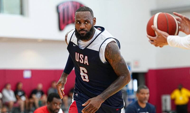. El estadounidense será abanderado por Estados Unidos en Paris 2024. Créditos: @kingjames.