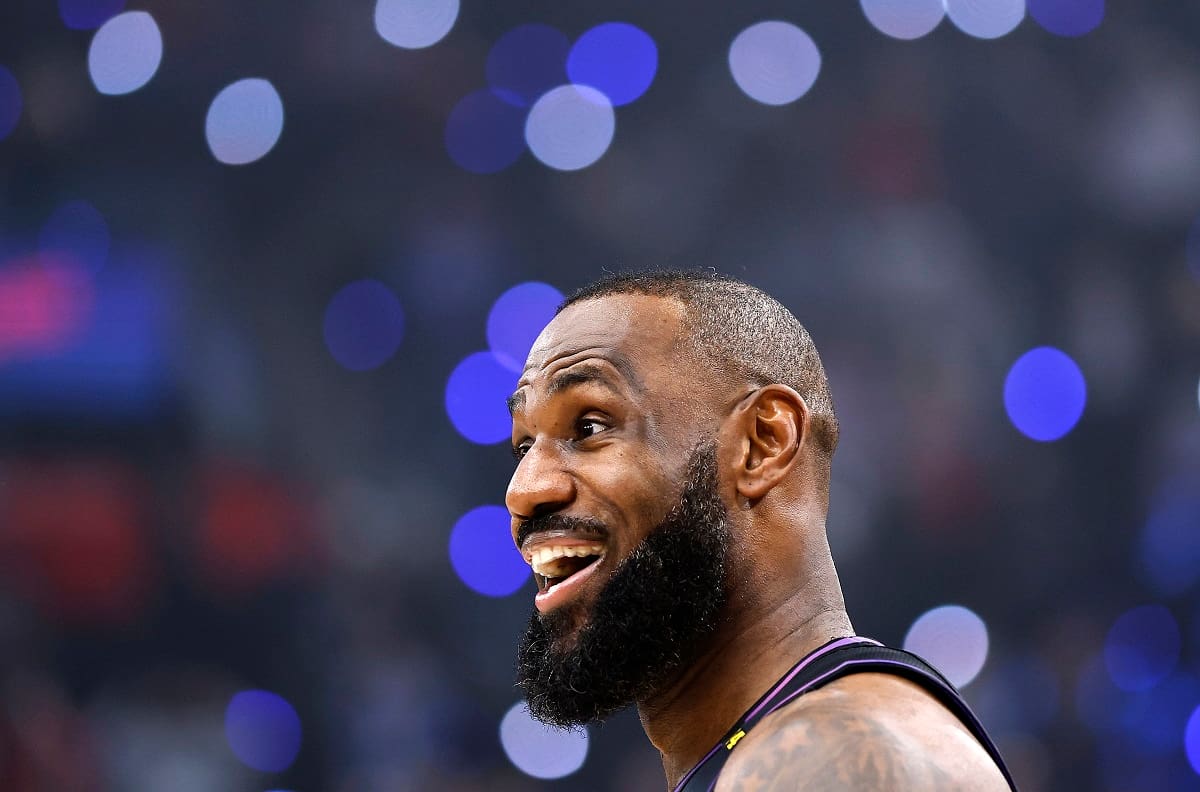 LeBron James se acerca a una decisión y se perfila para una última batalla Warriors-Cavaliers