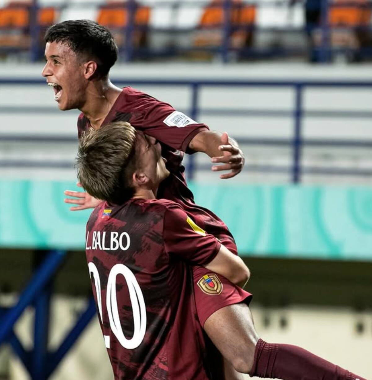 Marcó dos goles en el Mundial Sub-17 con Venezuela.