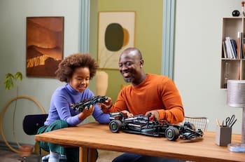 LEGO y la F1 se unen para crear una colección que hará soñar a niños y adultos
