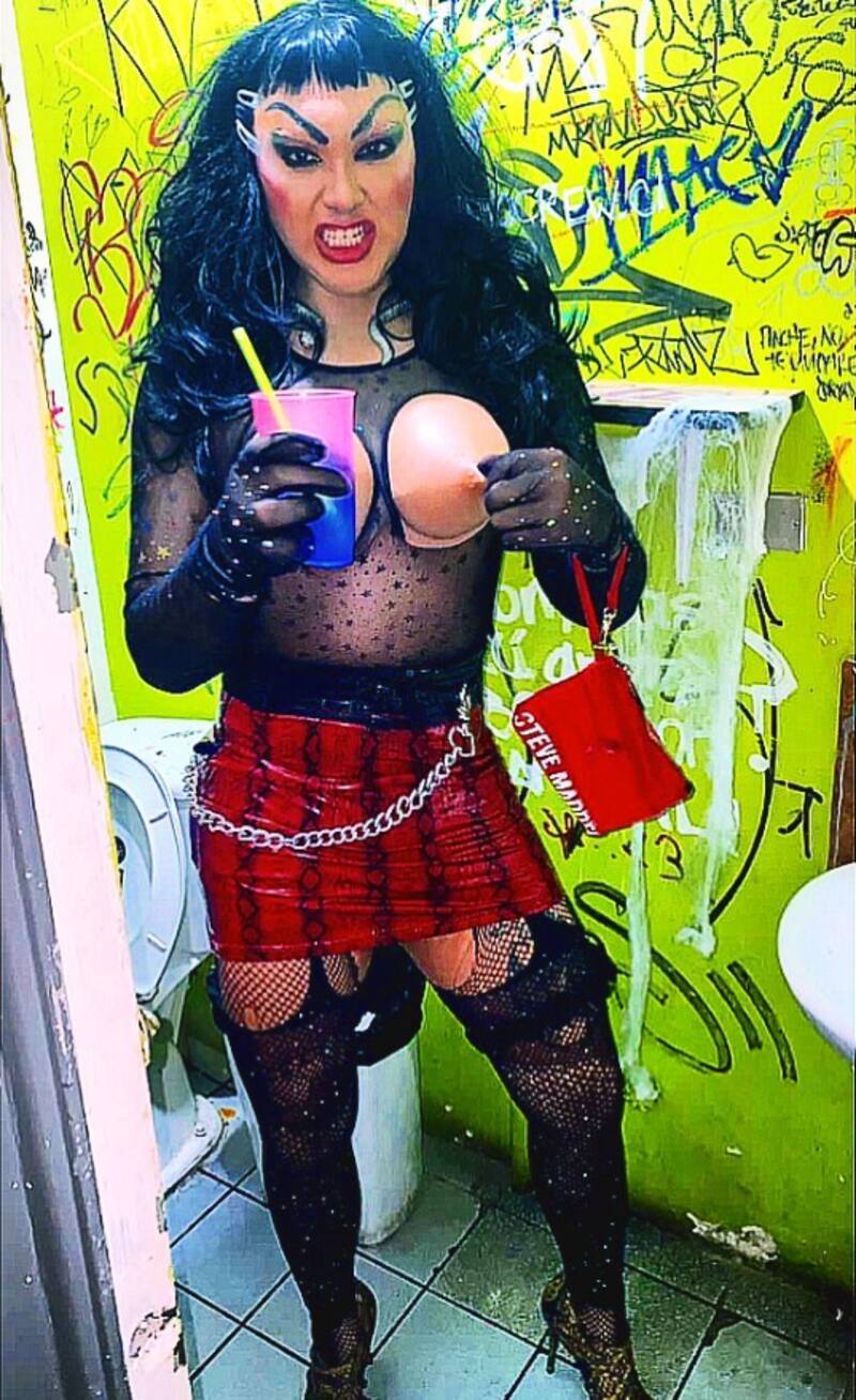 Famosos nacionales se lucen con sus disfraces de Halloween