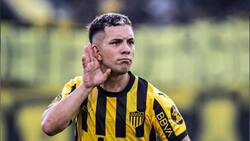 ¡Burlándose del periodismo argentino! Así presentó Peñarol a Leonardo Fernández