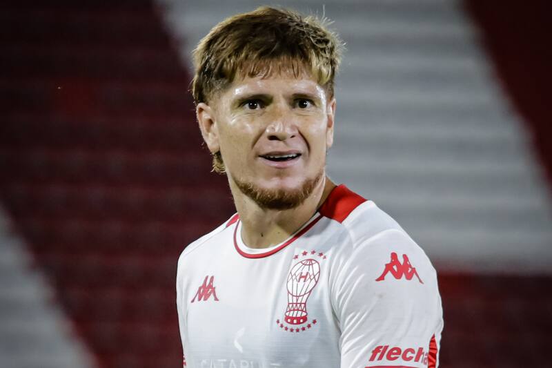 comienza a consagrarse como figura en Huracán. (Foto: @CAHuracan)