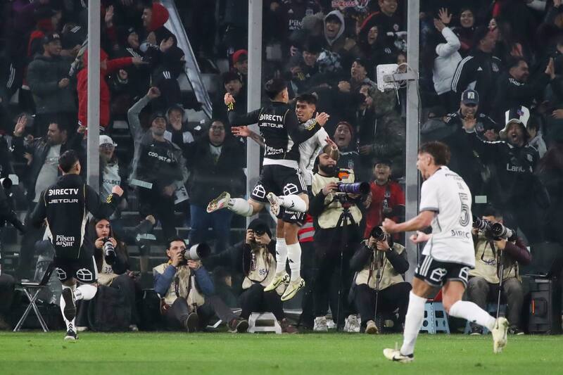 tiene satisfecho a Jorge Almirón ingresando desde el segundo tiempo. Foto: Agencia Aton