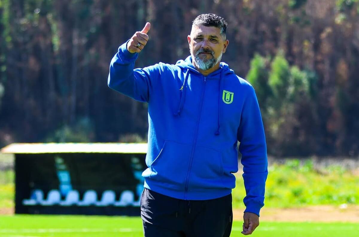 Tras acusación del Colegio de Entrenadores: U. de Concepción aclara situación de Leonardo Ramos