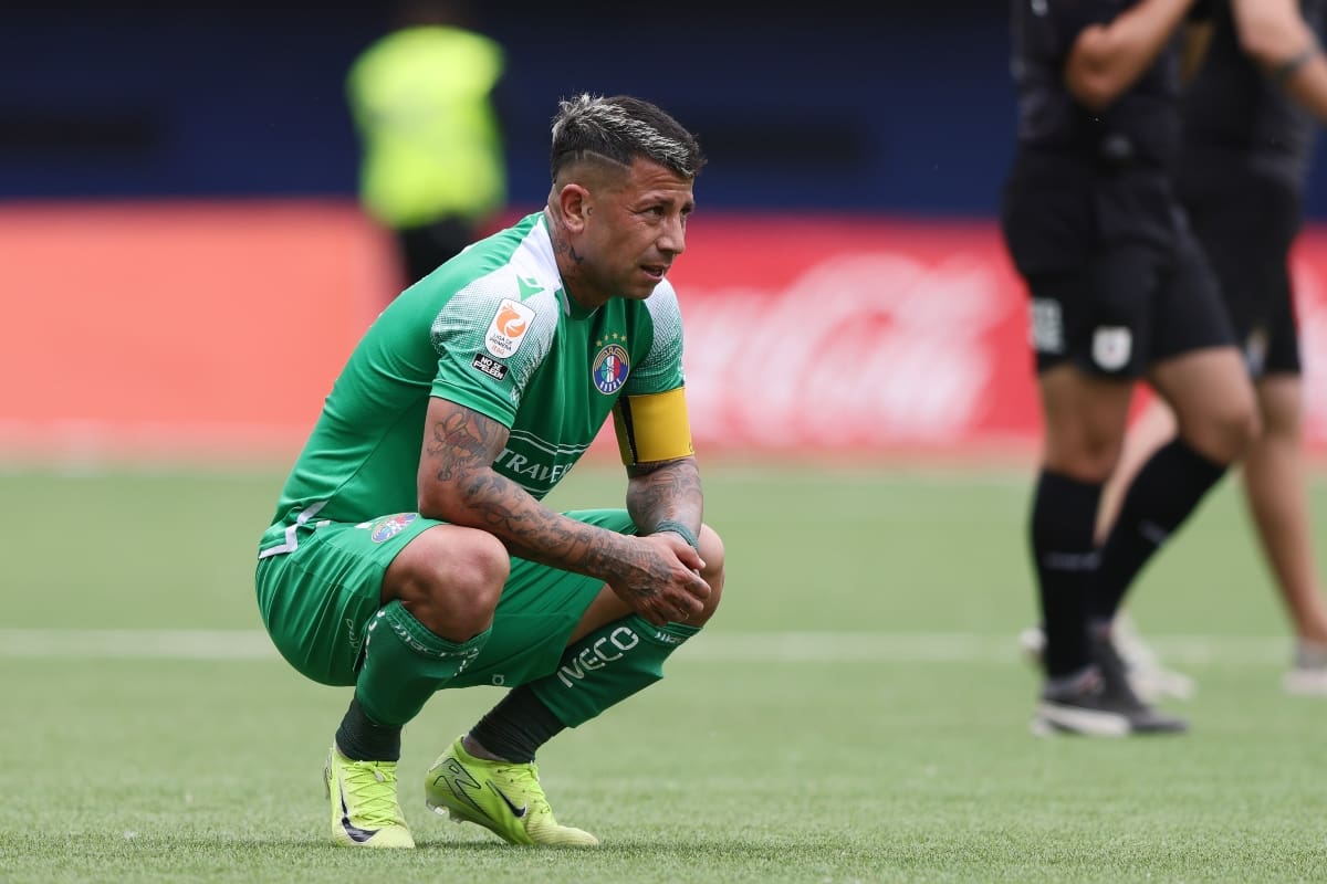 El futbolista anunció su partida de Audax Italiano para 2026. Foto: Agencia ATON