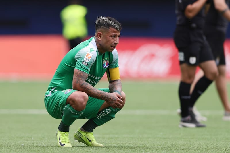 El futbolista anunció su partida de Audax Italiano para 2026. Foto: Agencia ATON