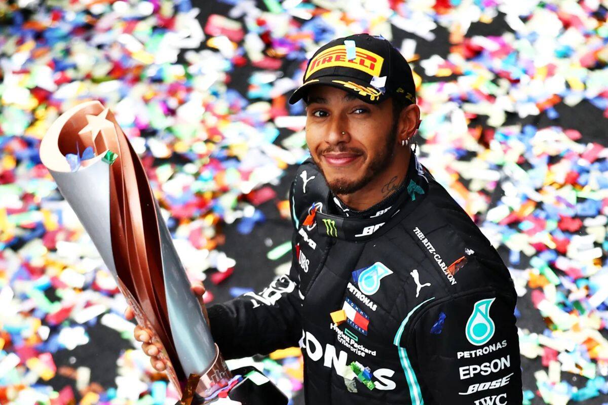 Lewis Hamilton es objeto del deseo de Ferrari.