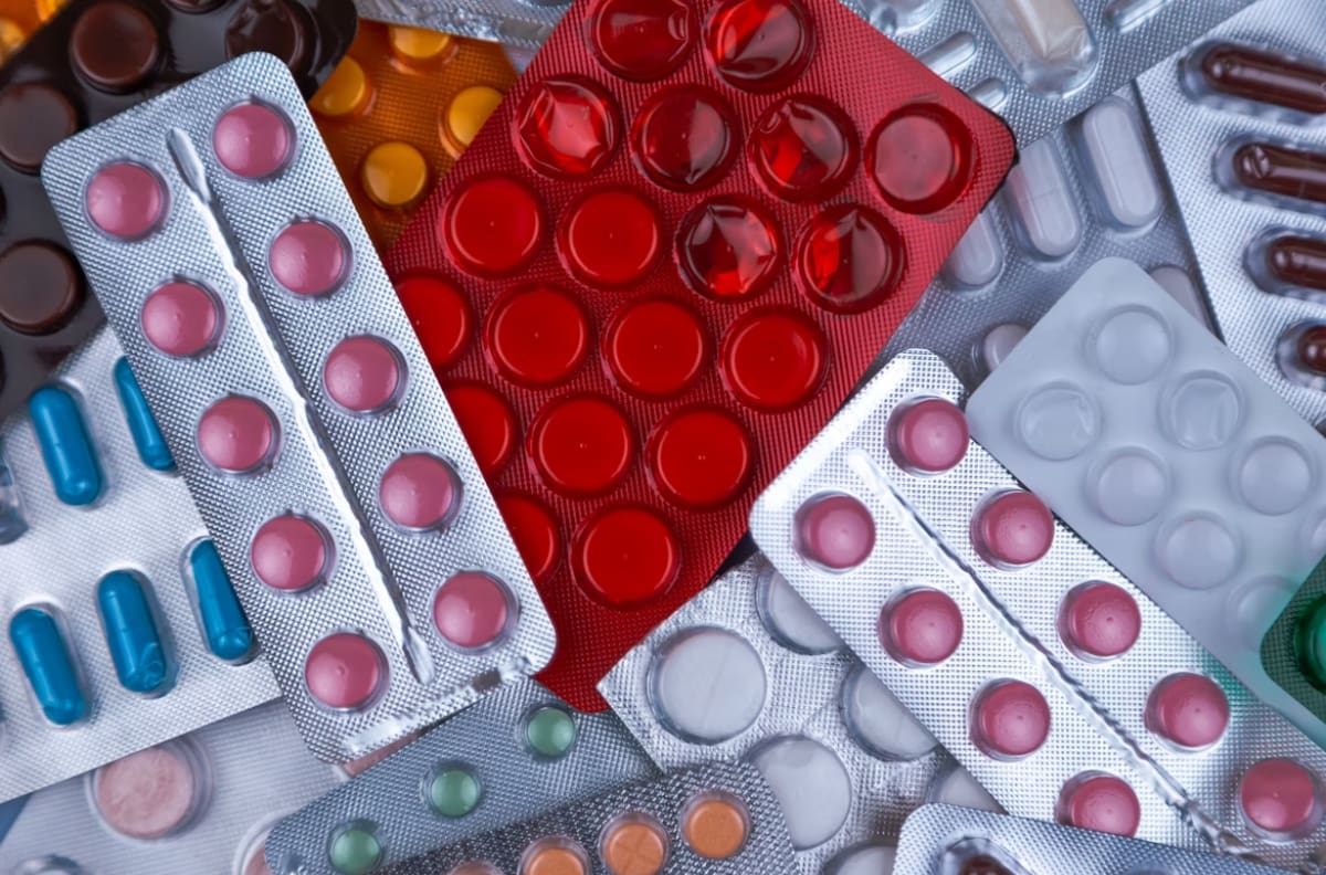 Minsal añadió 32 nuevos medicamentos a la Ley Cenabast: los remedios que se podrán comprar con hasta un 90% de descuento