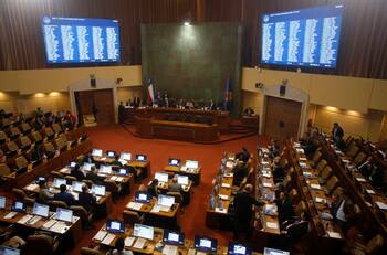 Avanza ley que prohibe solicitar pretensiones de sueldo a postulantes a empleos