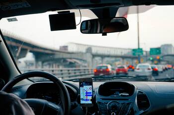 Conoce los nuevos requisitos para trabajar en Uber y otras aplicaciones de transporte