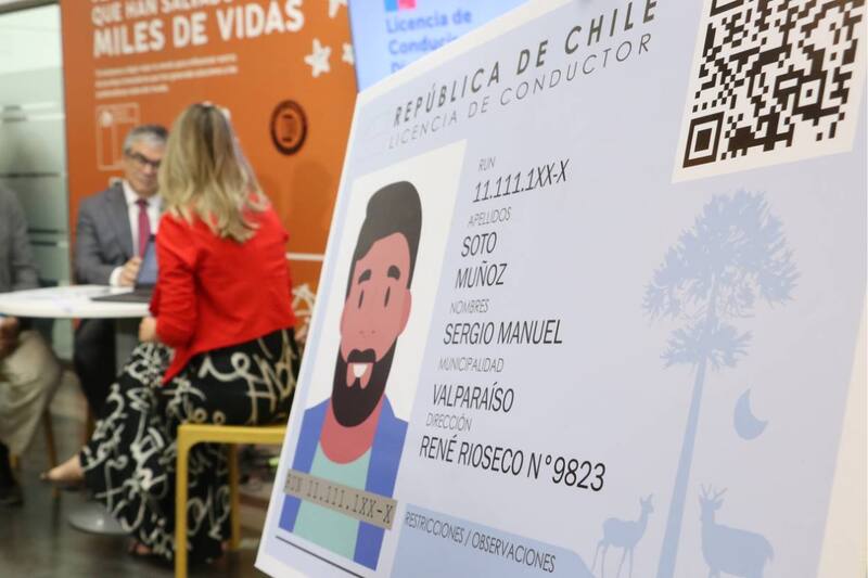 El código QR permitirá acceder en línea a la información de un conductor.