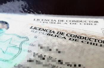 ¿Cuáles son los tipos de licencias de conducir que exigen el curso de manejo obligatorio?
