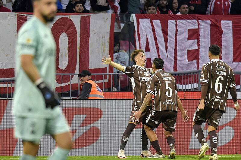 Platense venció a Huracán.