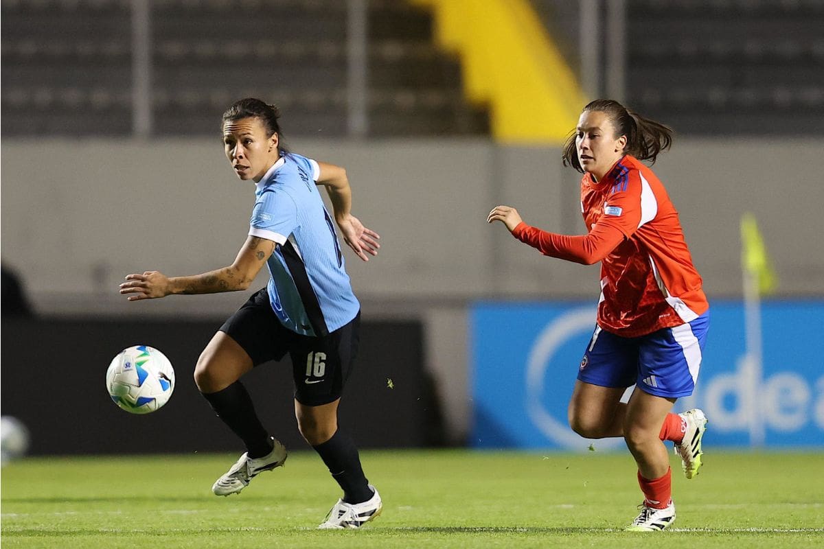 Uruguay vs. Chile en la última Copa América. Foto: Prensa Conmebol.