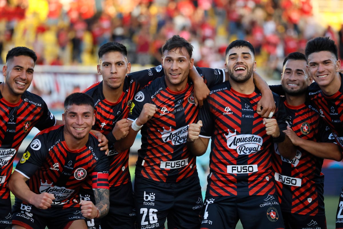 Deportes Limache goleó a Union La Calera.