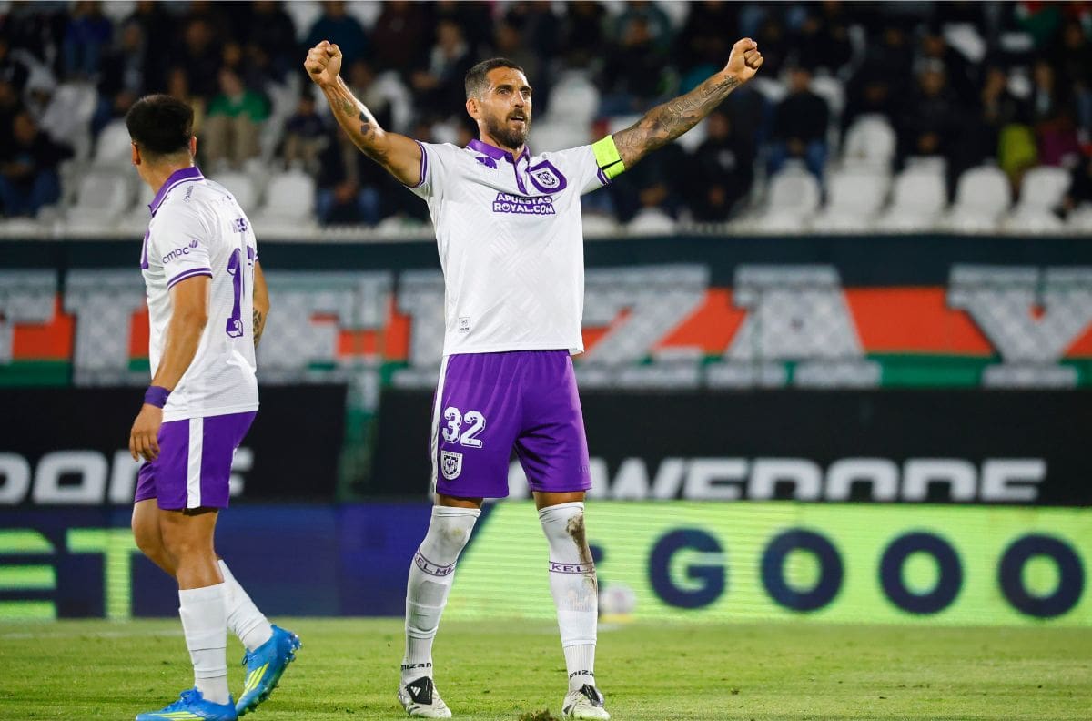 De la mano de Larrivey: Deportes Concepción sumó un triunfo de oro ante Palestino