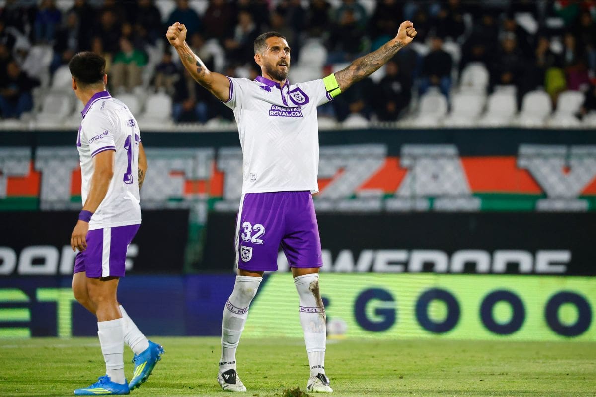 Joaquín LArrivey marcó el gol del triunfo de Deportes Concepción sobre Palestino. Foto: Agencia Aton.