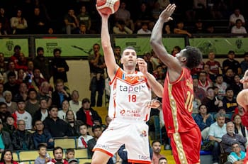 Valdivia se impone ante Leones y estira la final de la Liga Nacional de Basquetbol
