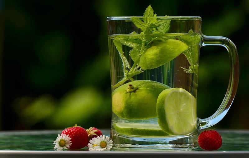 El limón tiene muchos beneficios para la salud.
