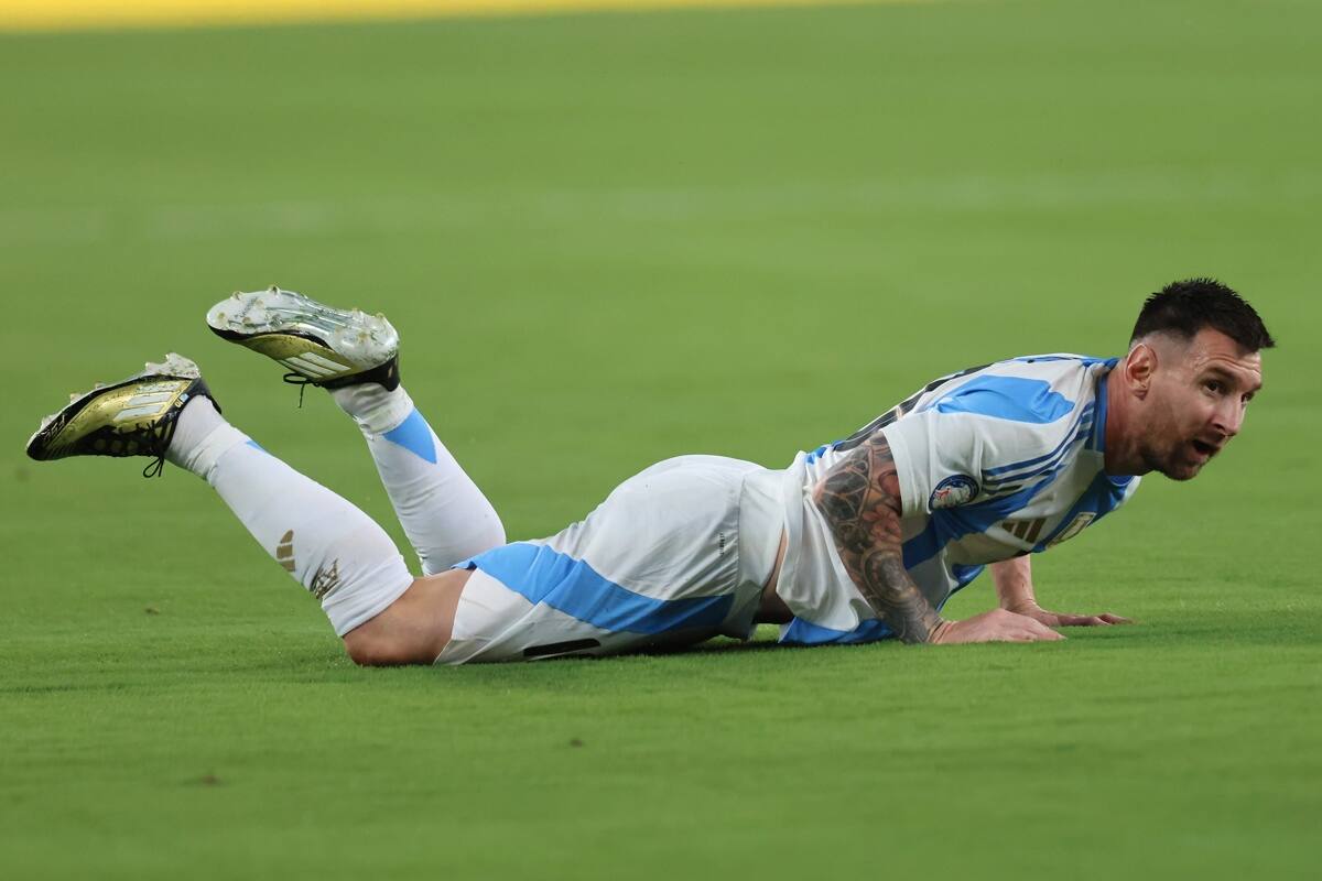 Lionel Messi es uno de los que podría ser suplente frente a Perú por su desgaste físico. (Foto: EFE)
