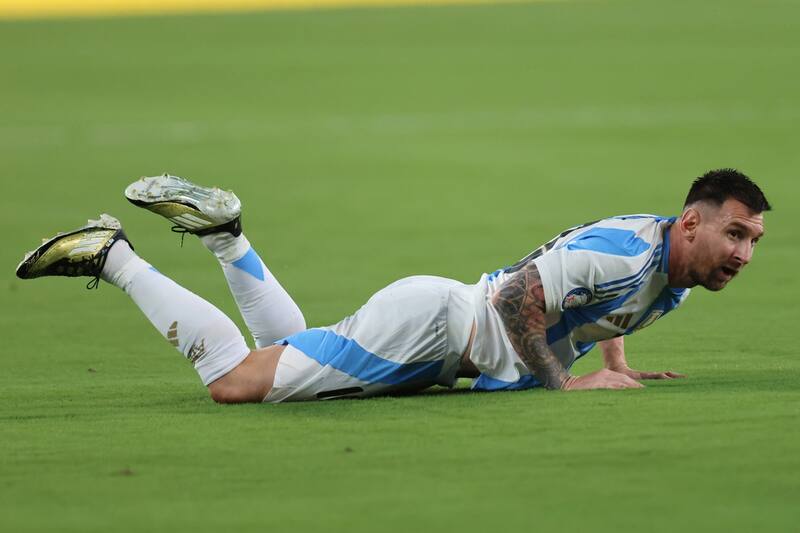 Lionel Messi es uno de los que podría ser suplente frente a Perú por su desgaste físico. (Foto: EFE)