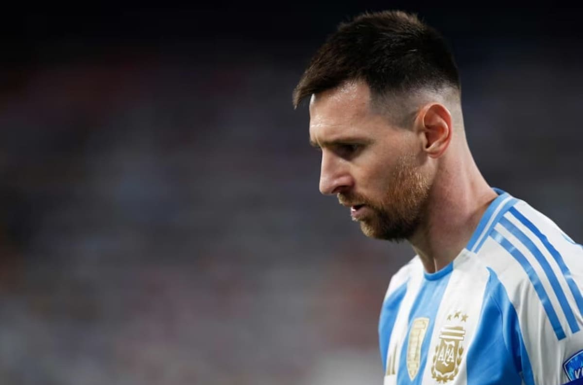Messi entre algodones y Dibu fracturado: La crisis de lesiones que golpea a Argentina en la previa del Mundial