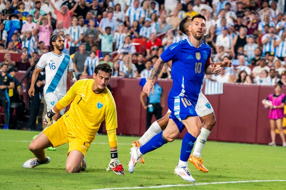 Lionel Messi será titular en el debut de Argentina en Copa América. Foto: EFE