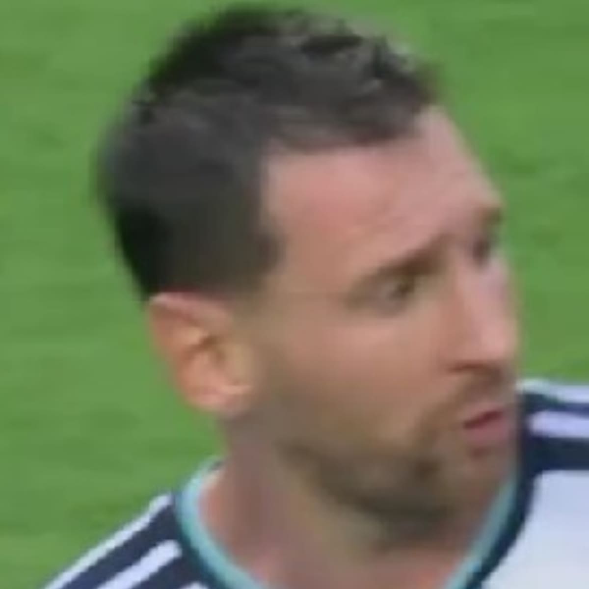 VIDEO | No se vio por TV: el enojo de Lionel Messi con un jugador de Cabo Verde en pleno partido del Mundial