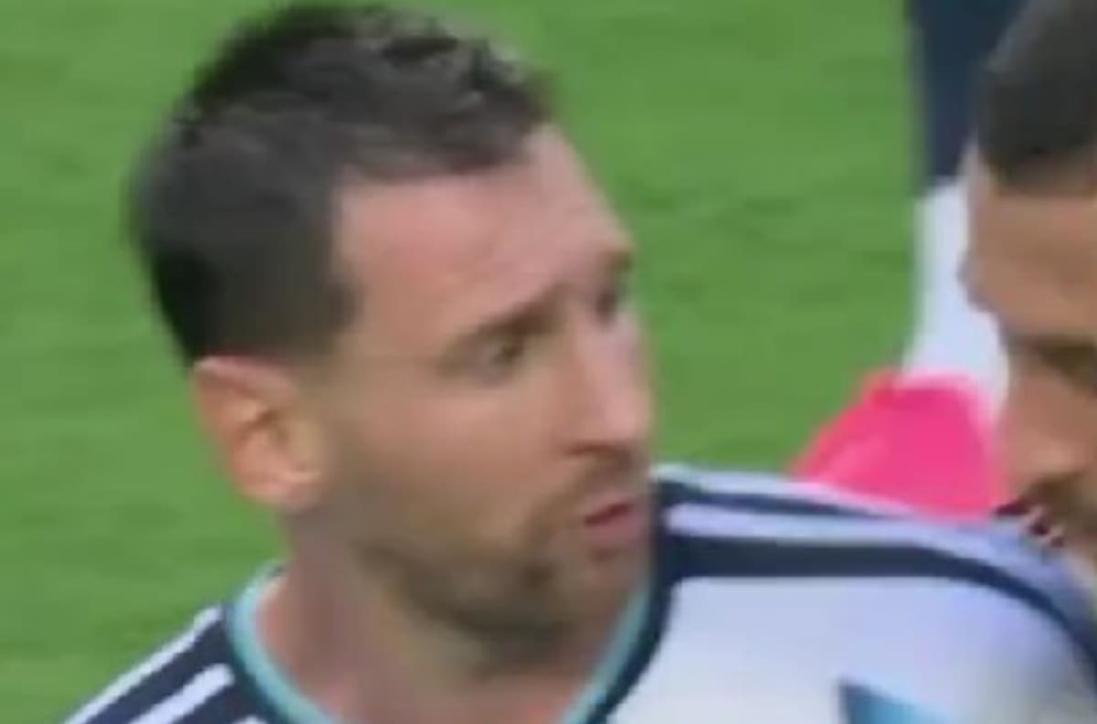 VIDEO | No se vio por TV: el enojo de Lionel Messi con un jugador de Cabo Verde en pleno partido del Mundial