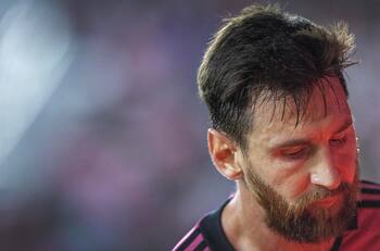 Enterraron a Lionel Messi y ahora ponen la mirada en un futbolista chileno