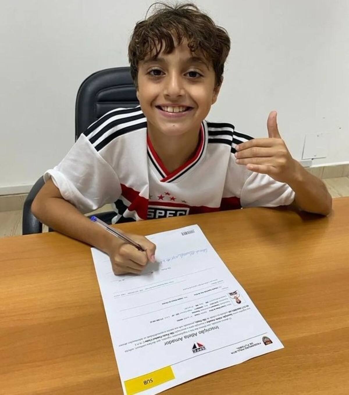 Lionel Messi da Silva se inscribió oficialmente en Sao Paulo