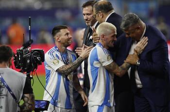 “Decíme que se siente”: la reacción de Messi y las figuras de Argentina por escándalo en París 2024