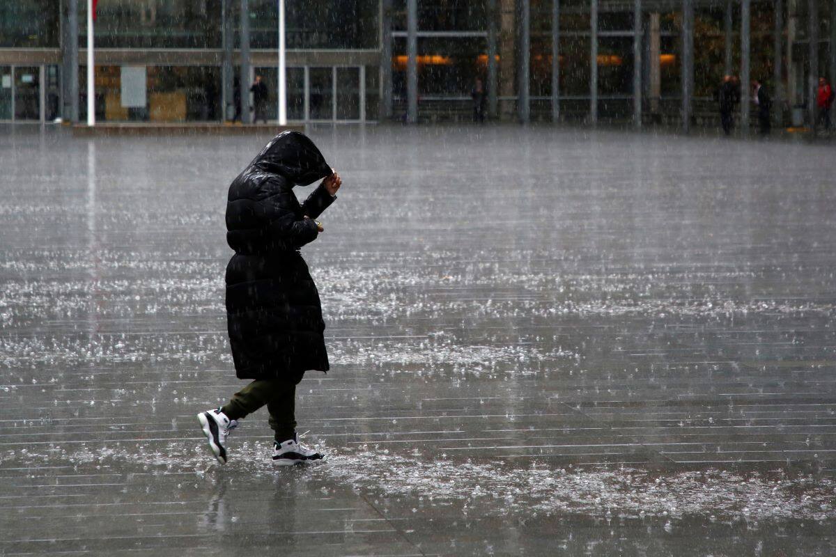 El río atomsférico que ingresará a Chile dejará intensas lluvias, principalmente en tres regiones del país.