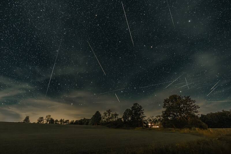 Alcanzará entre 30 a 50 meteoros por hora.