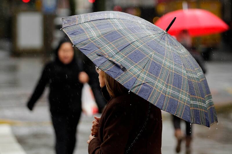 ¿En qué regiones precipitará esta jornada?