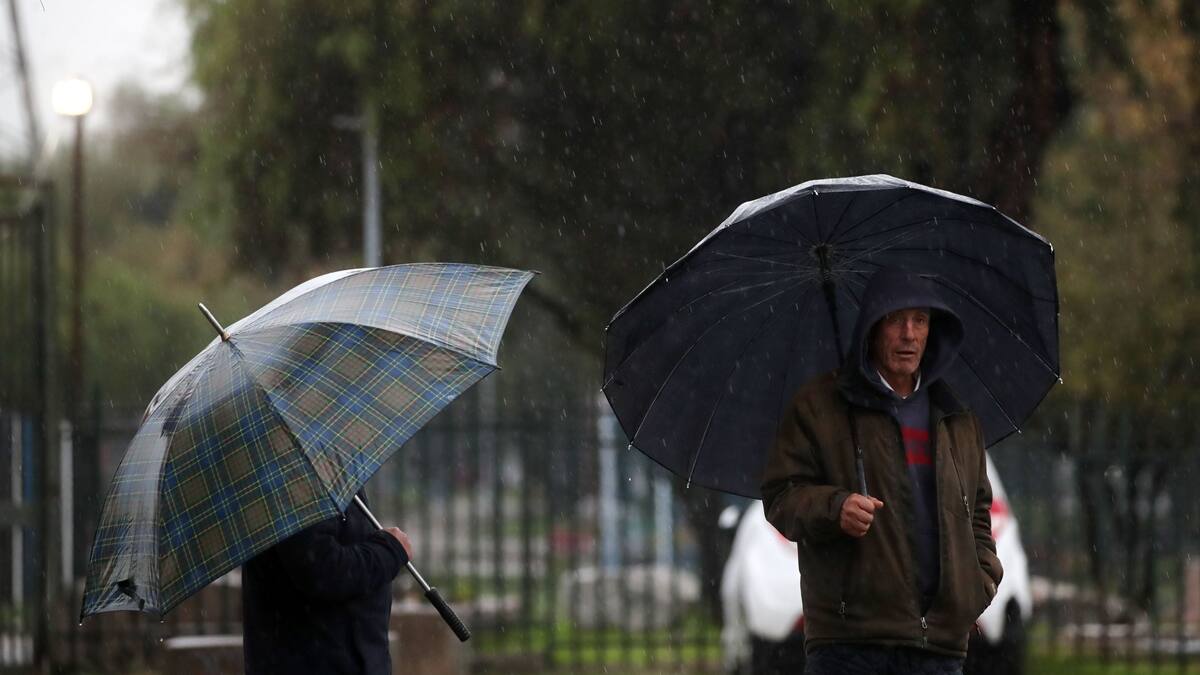 Por lluvias de hasta 60 mm: DMC emite aviso por sistema frontal para dos regiones del sur de Chile